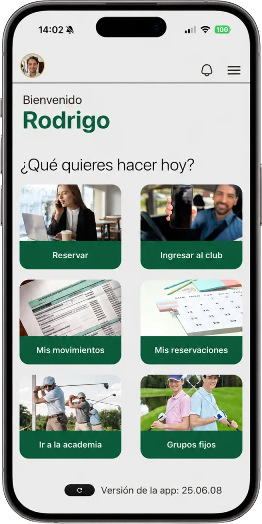 App móvil de One Club con la pantalla de inicio del socio: reservar, ingresar al club y más